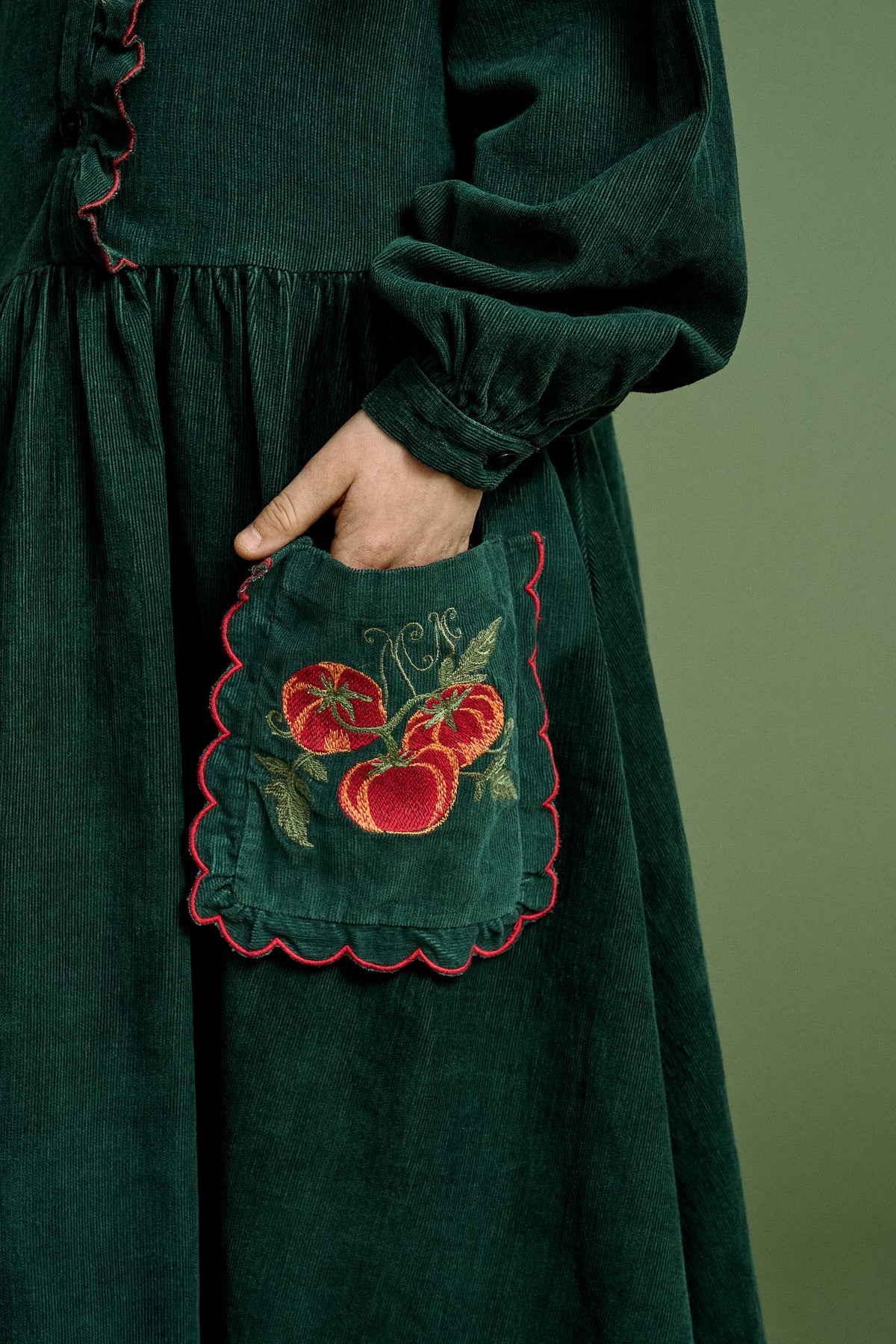 VEGETABLES EMBROIDERY MICROCORDUROY DRESS GREEN