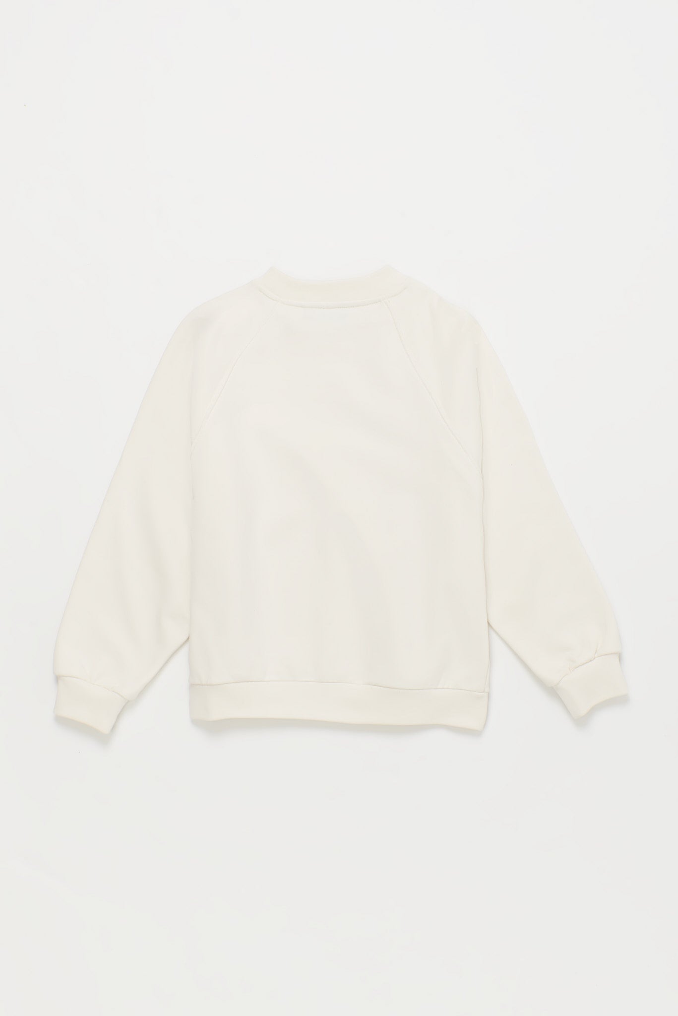 SWEATSHIRT MIT HAUSGEMACHTEM KUCHEN AUS WEISS