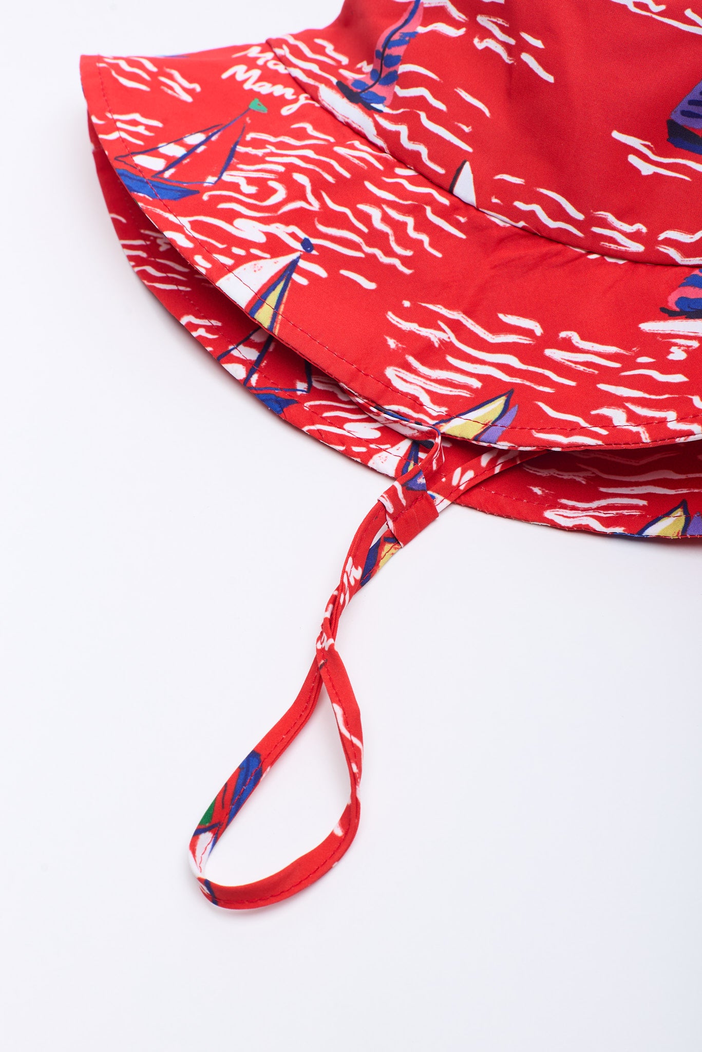 BARCOS BUCKET HAT RED