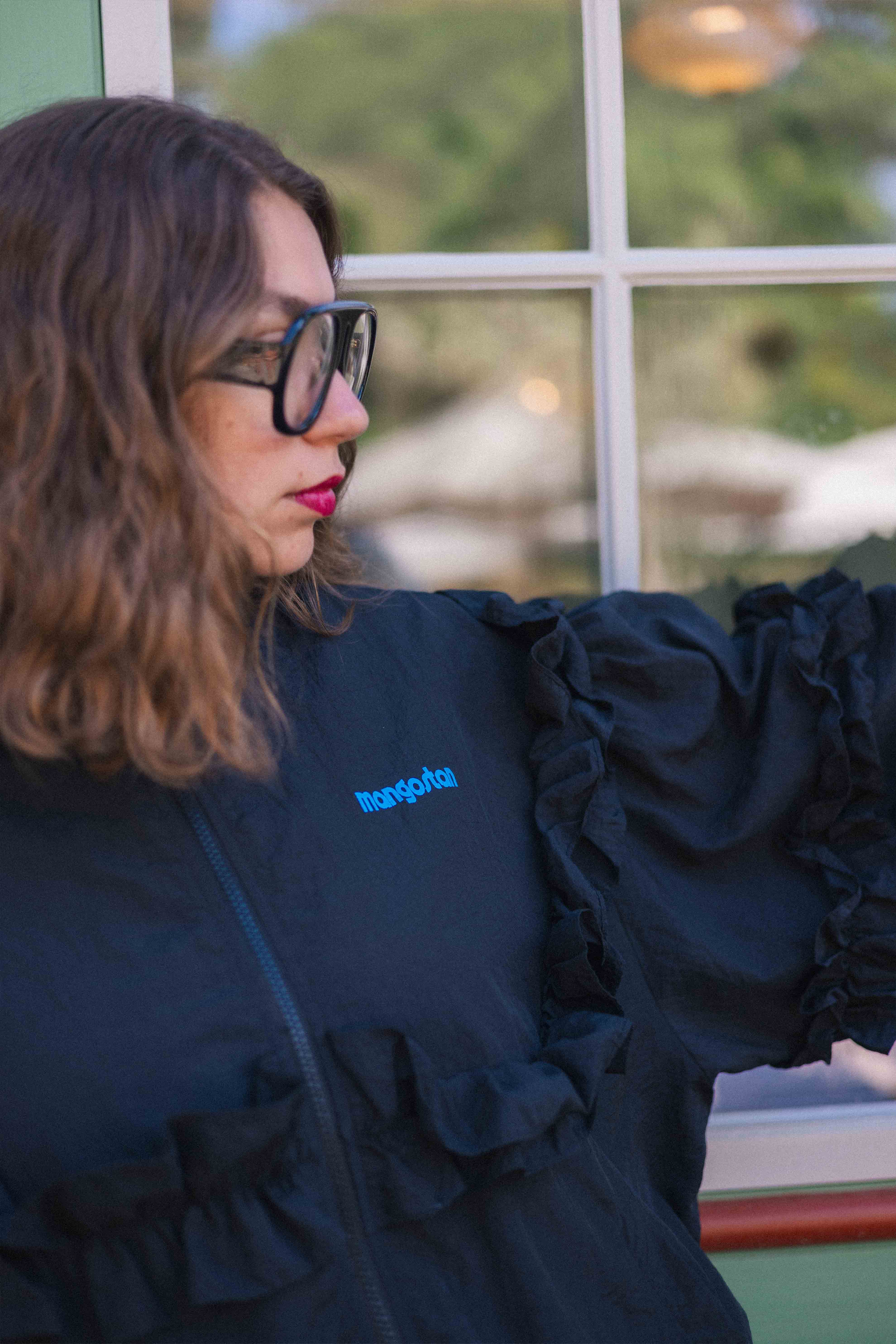 RUFFLES NYLON JACKET BLACK