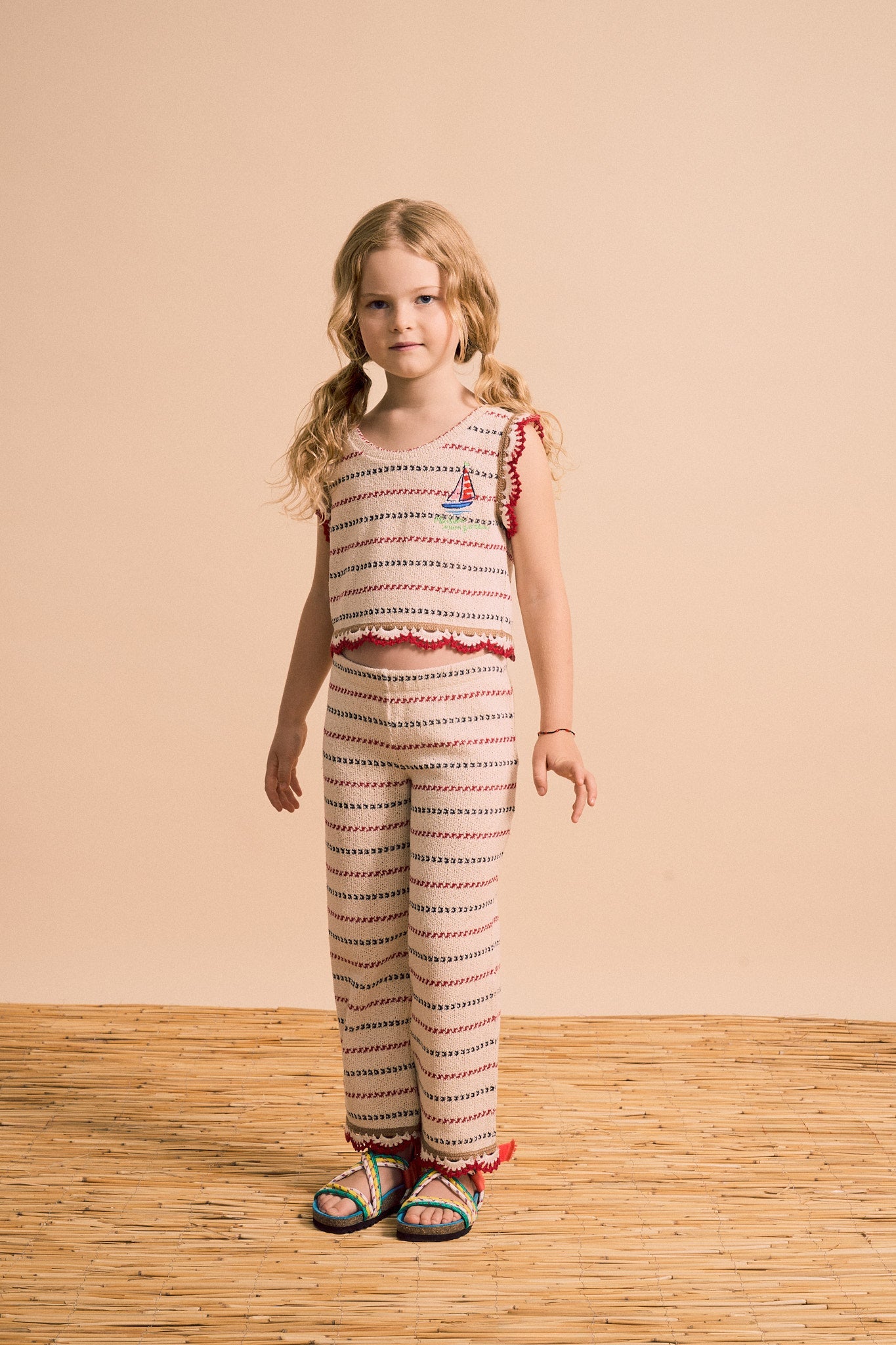 BARCOS KNIT TOP OFF WHITE / RED