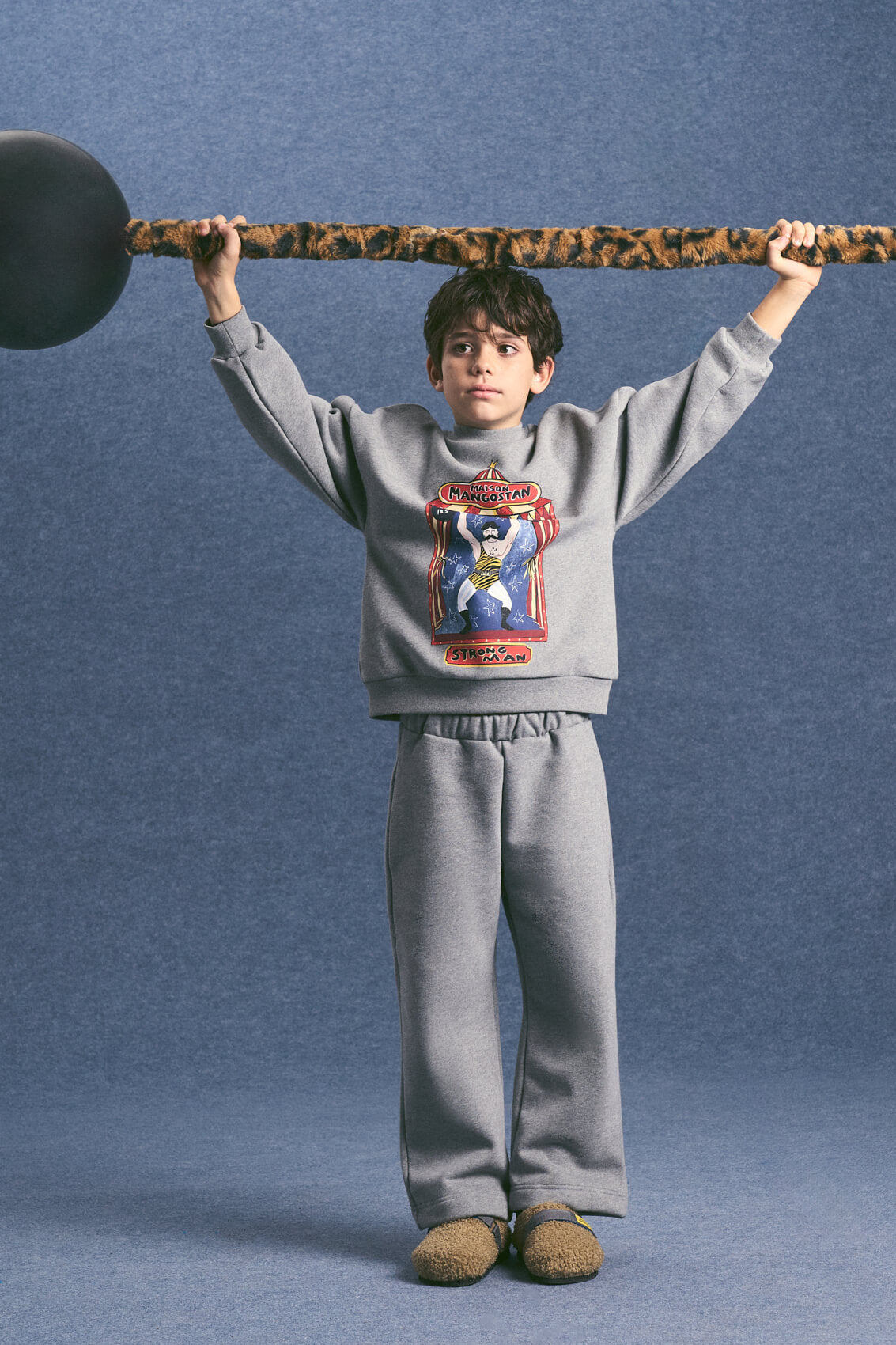 STRONG MAN SWEATPANTS GREY