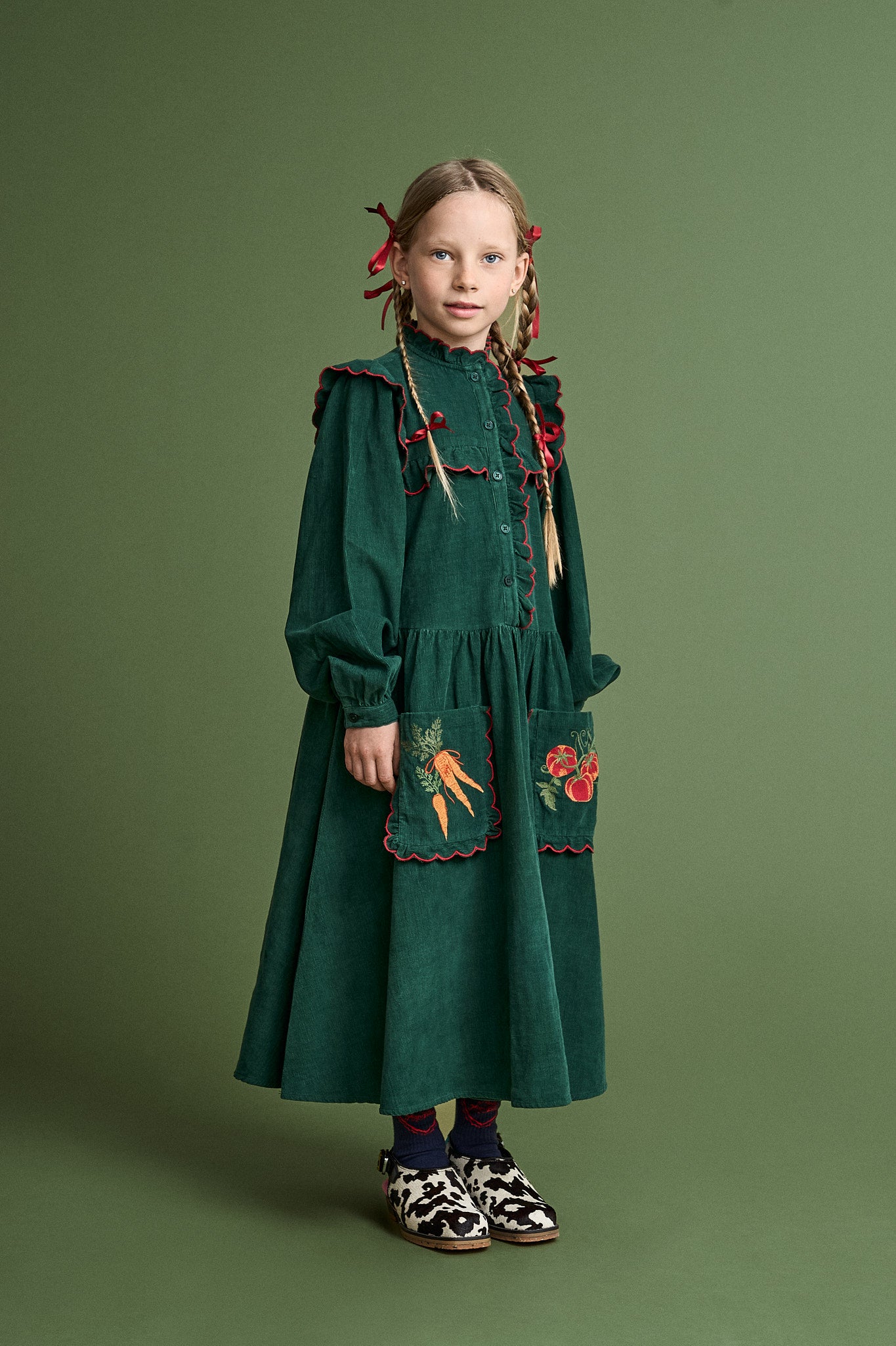 VEGETABLES EMBROIDERY MICROCORDUROY DRESS GREEN