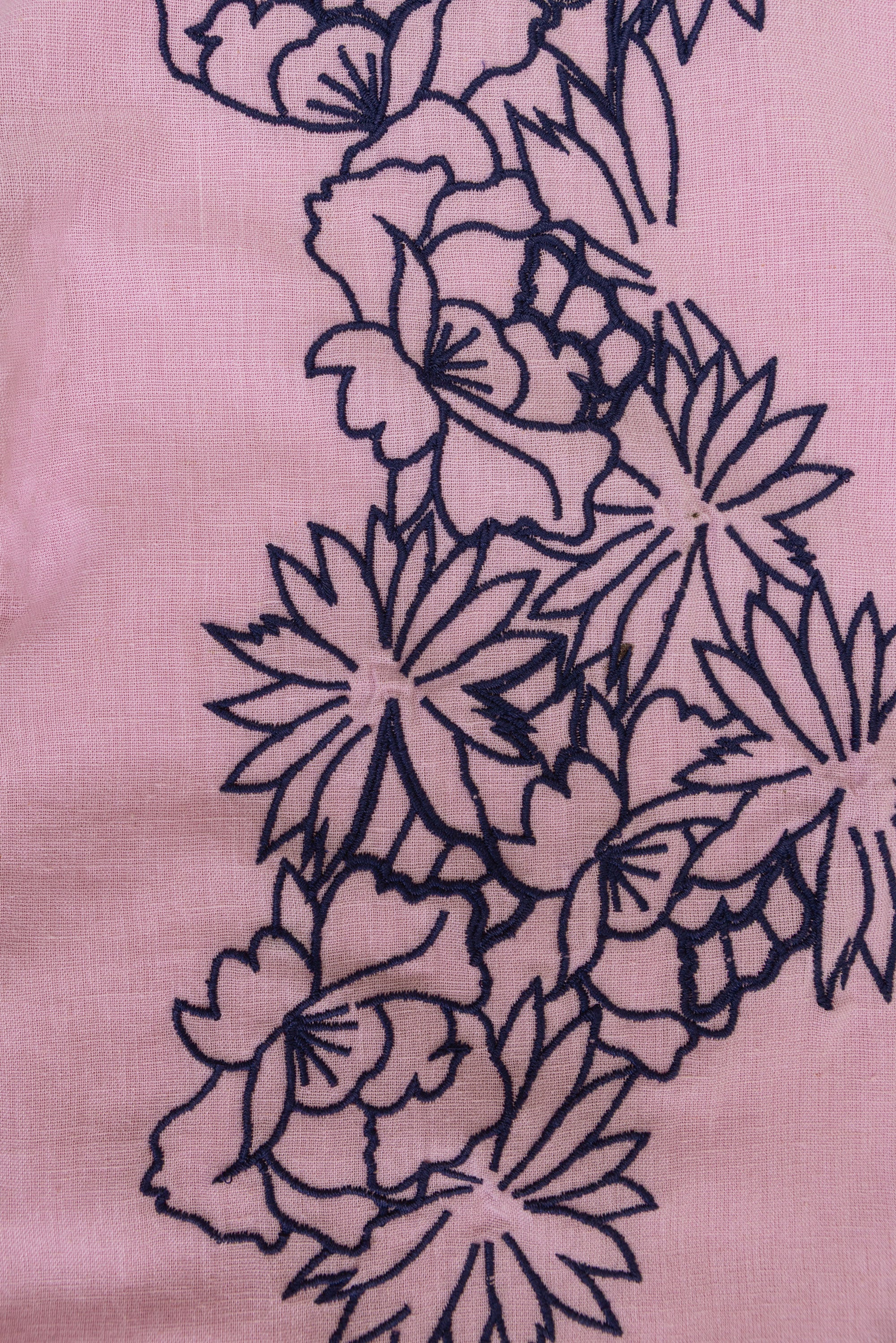 EMBROIDERY ROSES TOP
