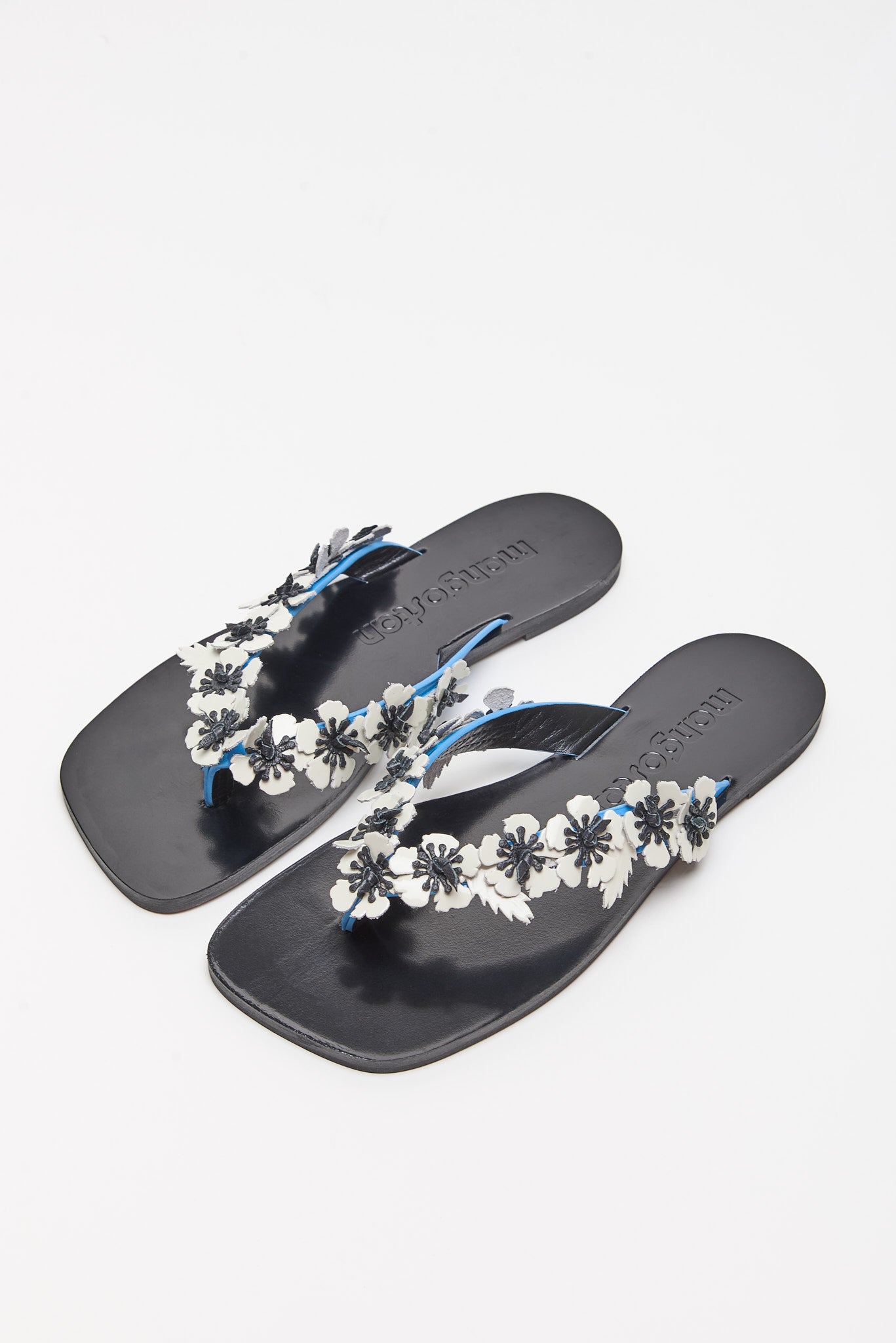 HIBISCUS WHITE / BLUE SANDALS