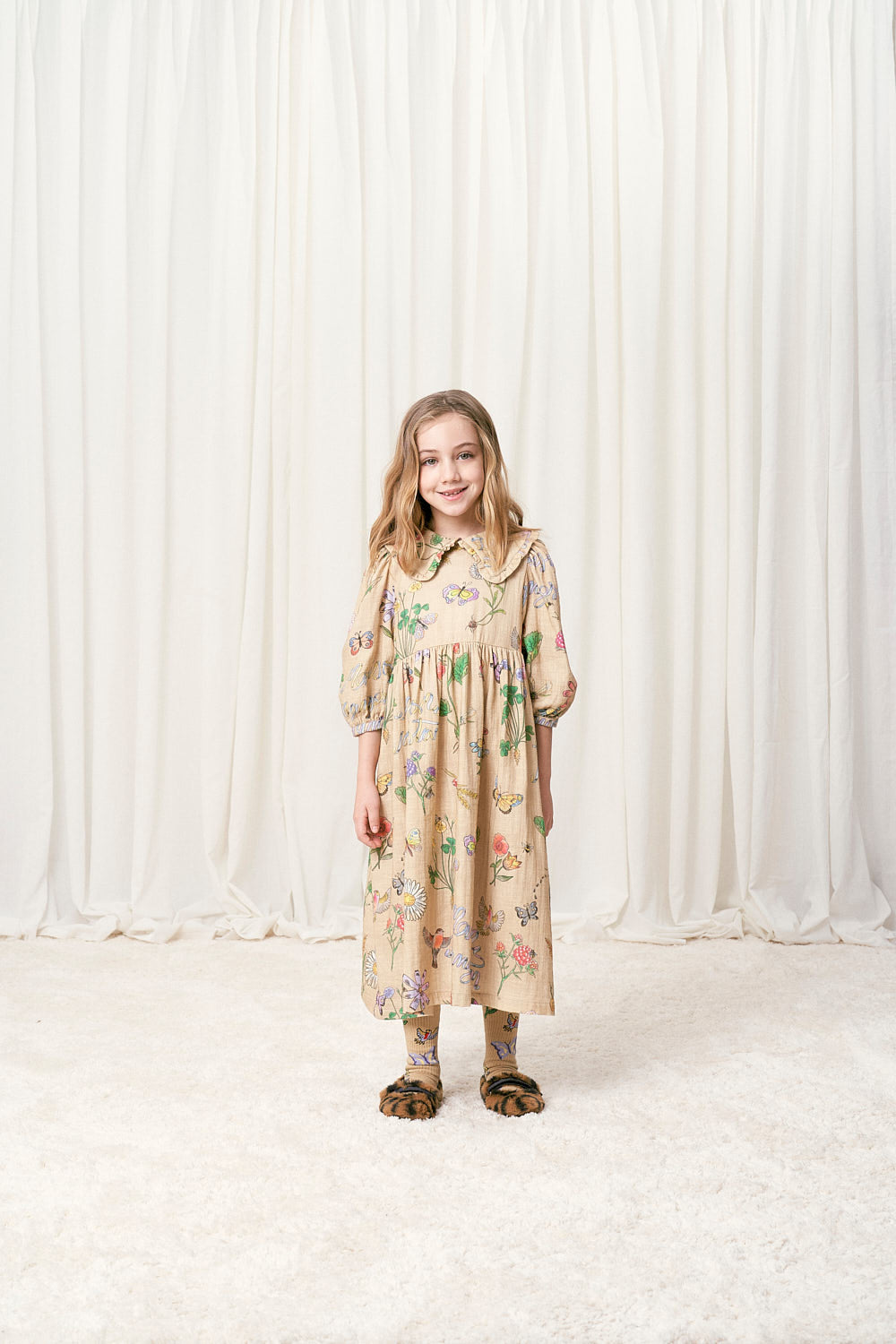 DAS FARM-KLEID BEIGE 