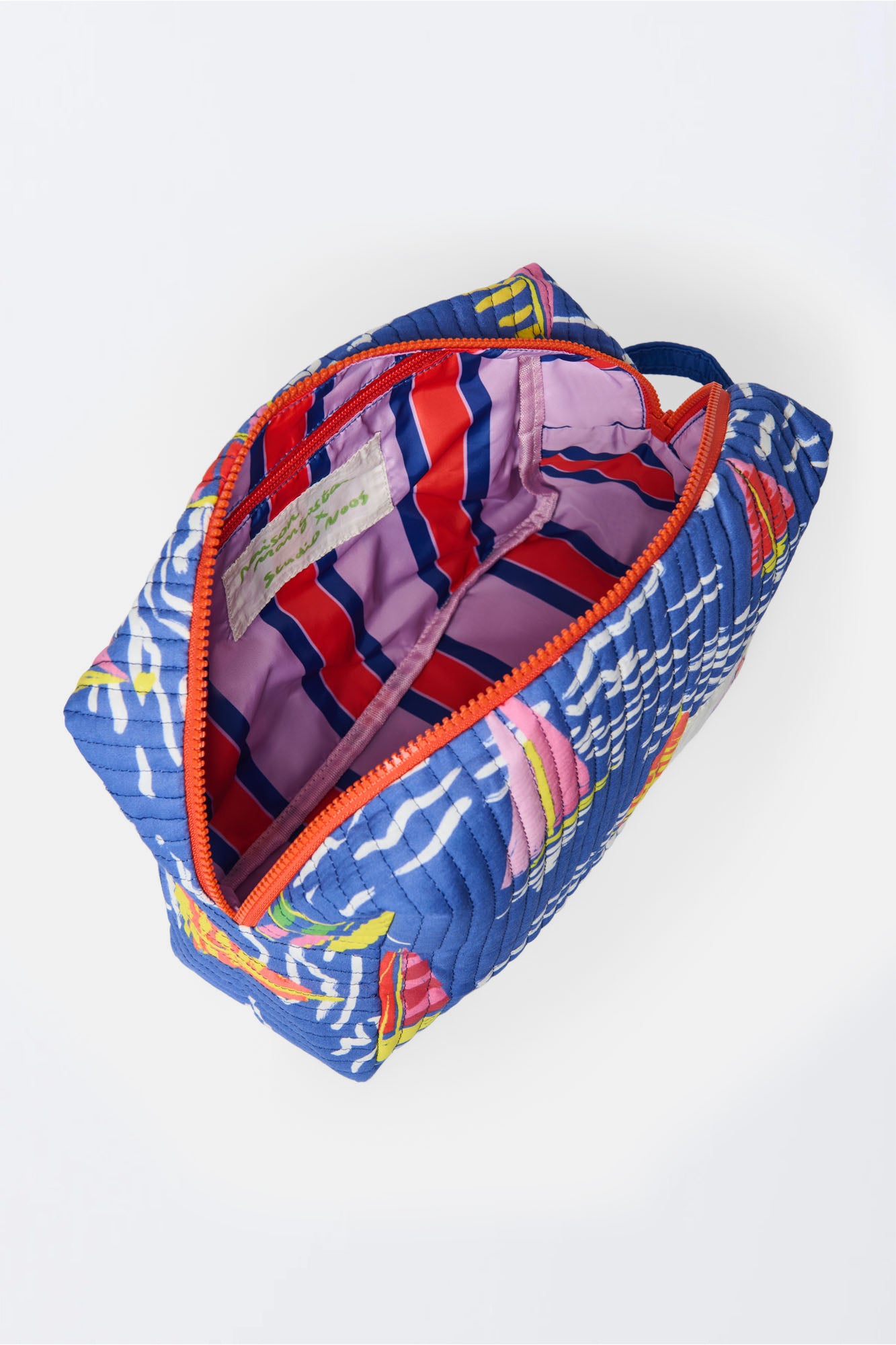 MAISON MANGOSTAN X STUDIO NOOS BARCOS TOILETRY BAG