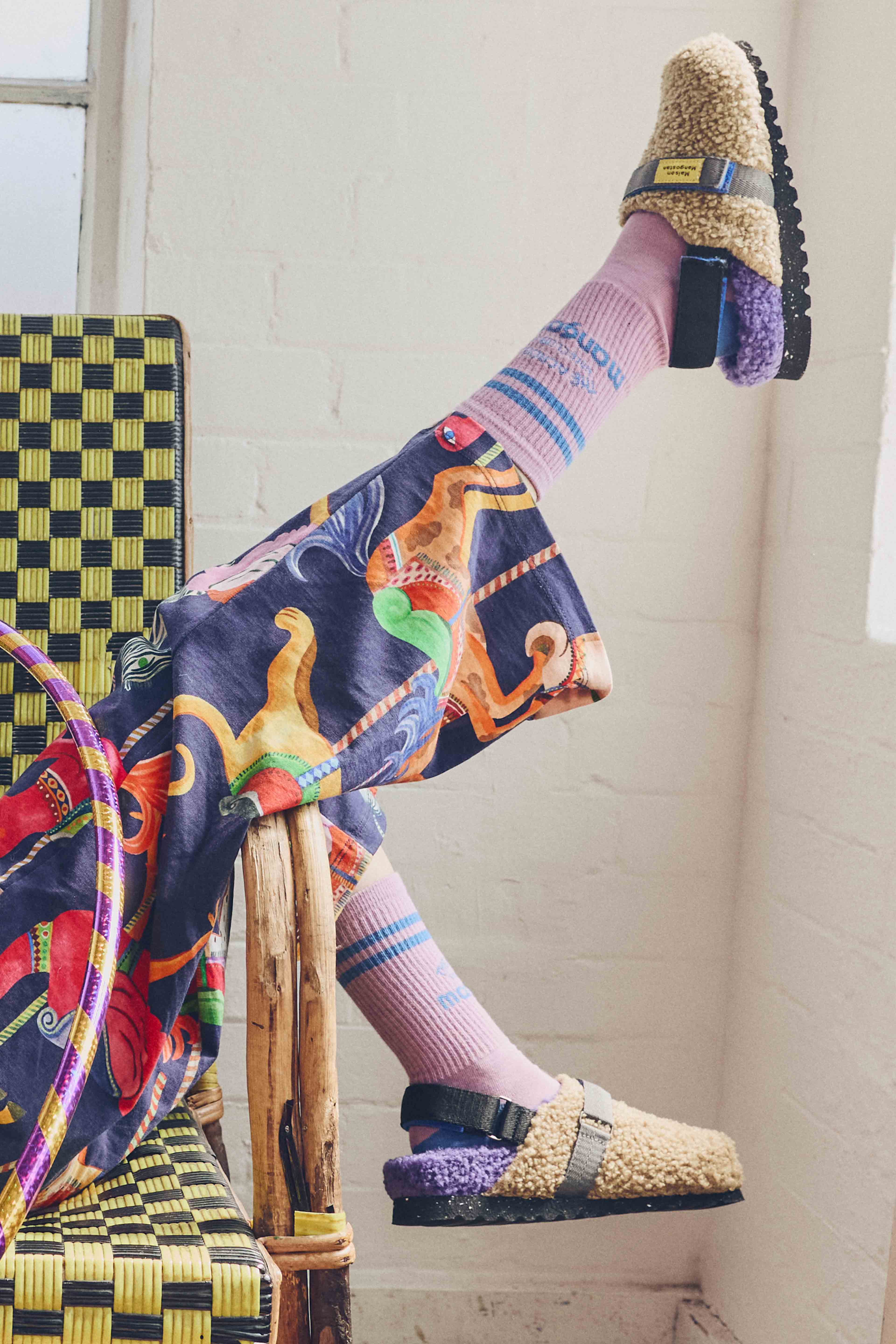 THE ACROBATS SOCK LILAC