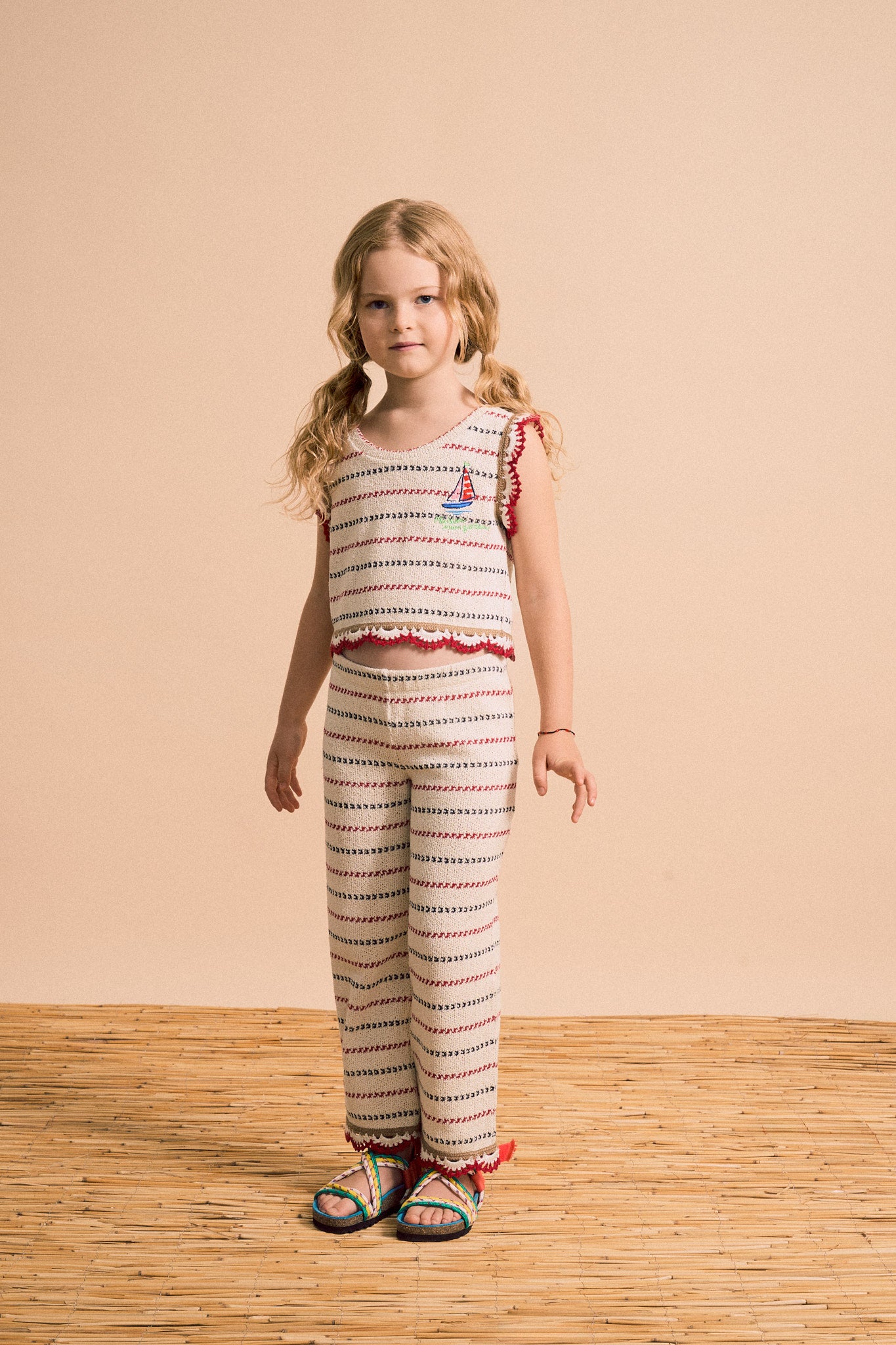 BARCOS KNIT TOP OFF WHITE / RED