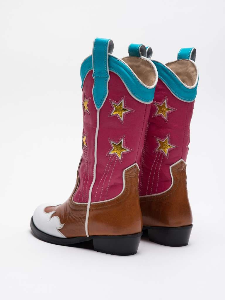 Yaka Pink